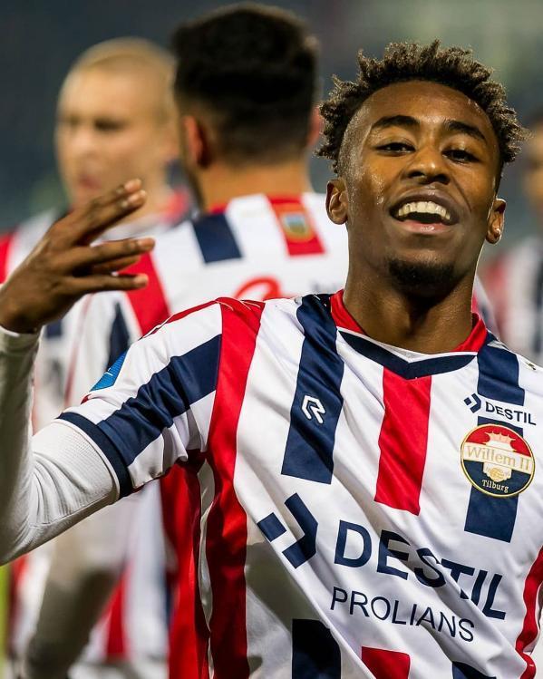 的出世无疑 的出世无疑