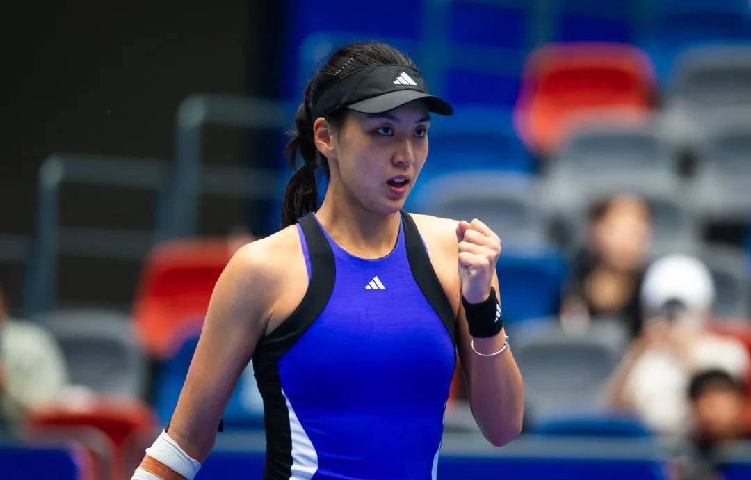 他不仅在场 他不仅在场