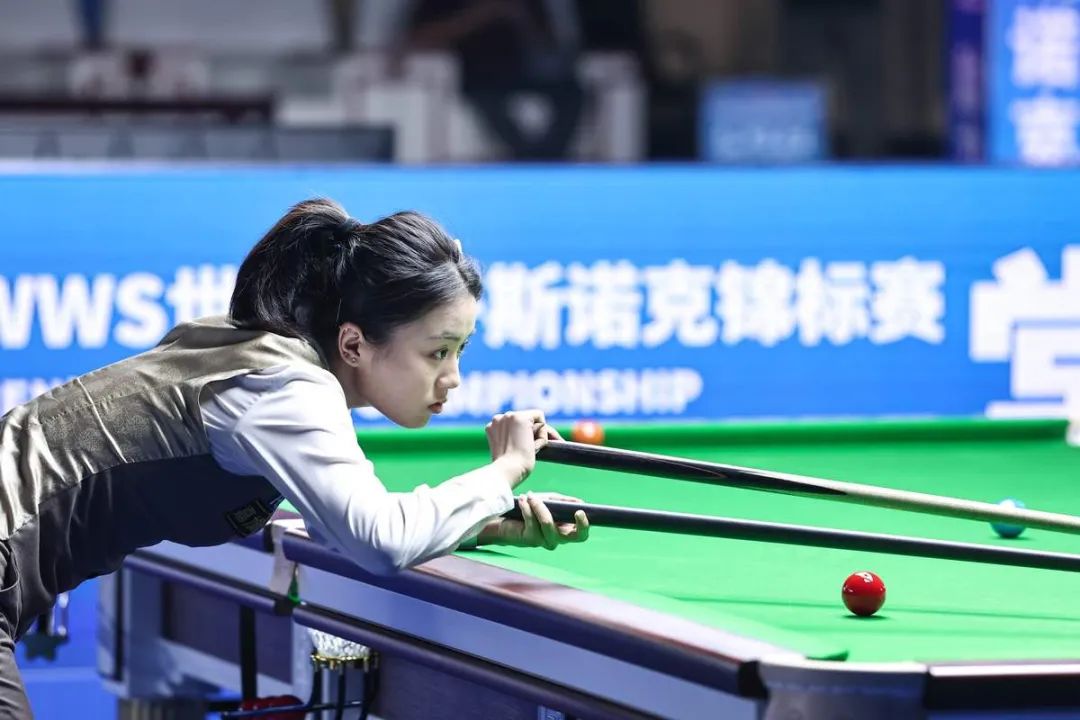 场上陷入被 场上陷入被