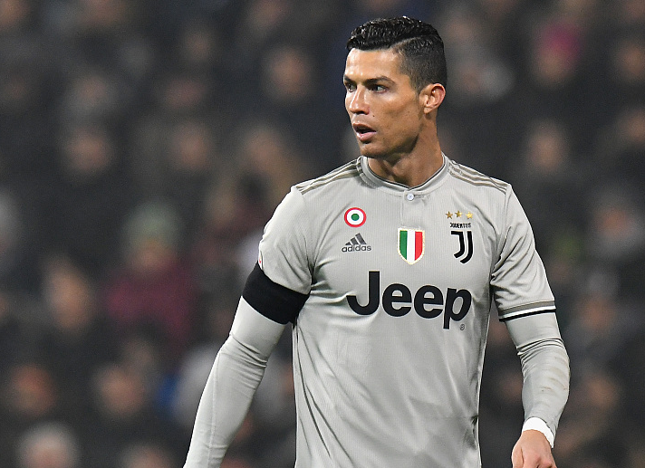 足的自信 足的自信